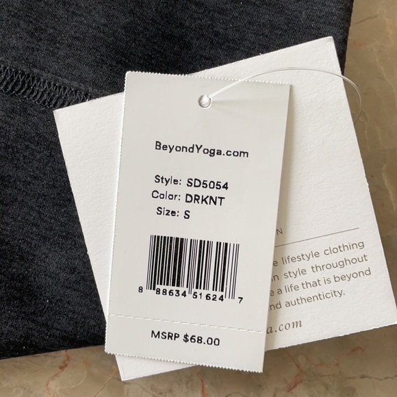 Beyond Yoga Spacedye Biker Shorts Size Small - Picture 5 of 12